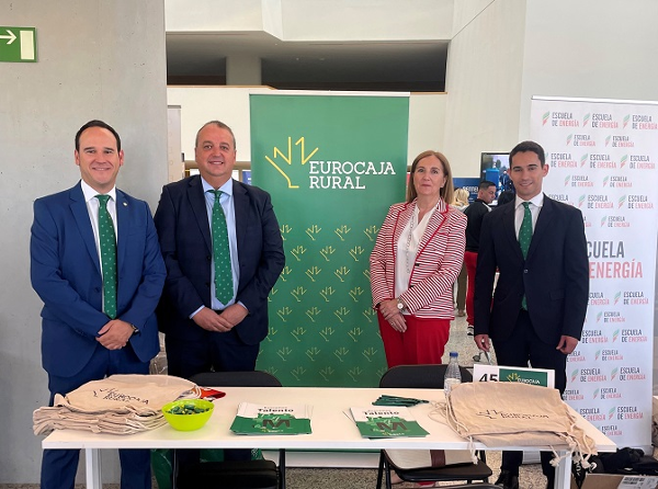 Eurocaja Rural presenta sus ofertas de empleo en el evento "Burgos Emplea 2023" 